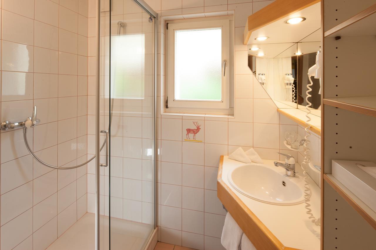 גרינדלוולד Ferienwohnung Hirschen מראה חיצוני תמונה
